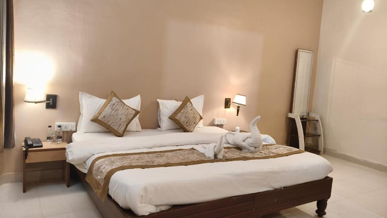 Hotel Shree Krishna Jungle Resort Khajuraho Ngoại thất bức ảnh